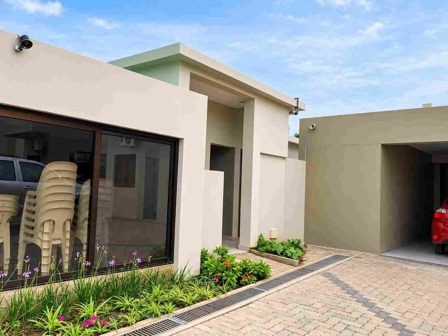 5 Bedroom House for Sale in Laurane, Maputo